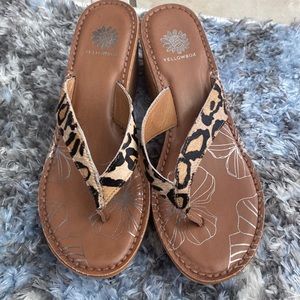 Yellowbox platform Thongs 7.5 New